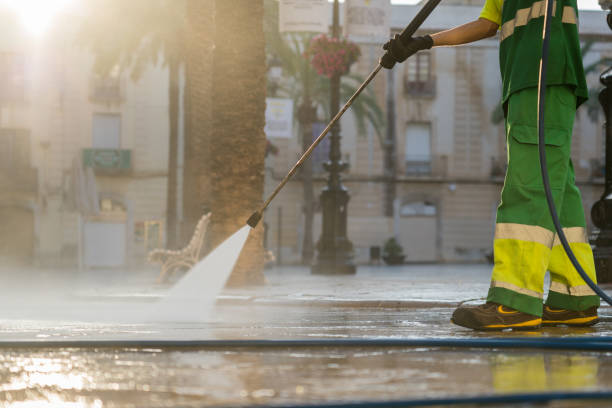 Best Restaurant Pressure Washing  in Lake Grove, NY